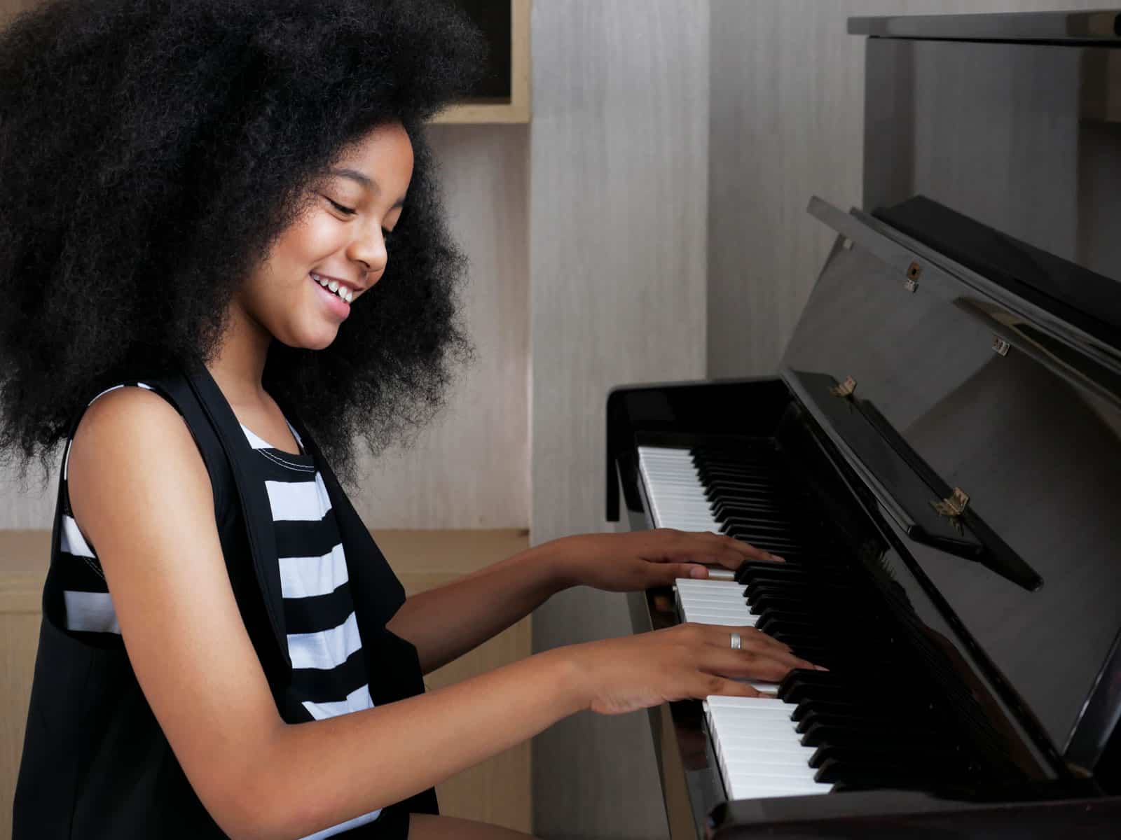 Featured image for Discover the Joy of Music: Piano Lessons in Salt Lake City at Volz Piano