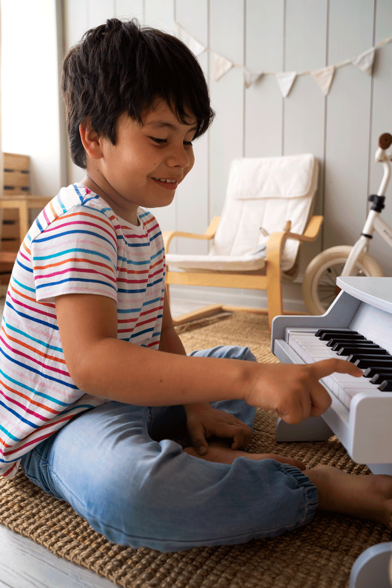 Featured image for Harmony Unleashed: Exploring the World of Private Piano Lessons