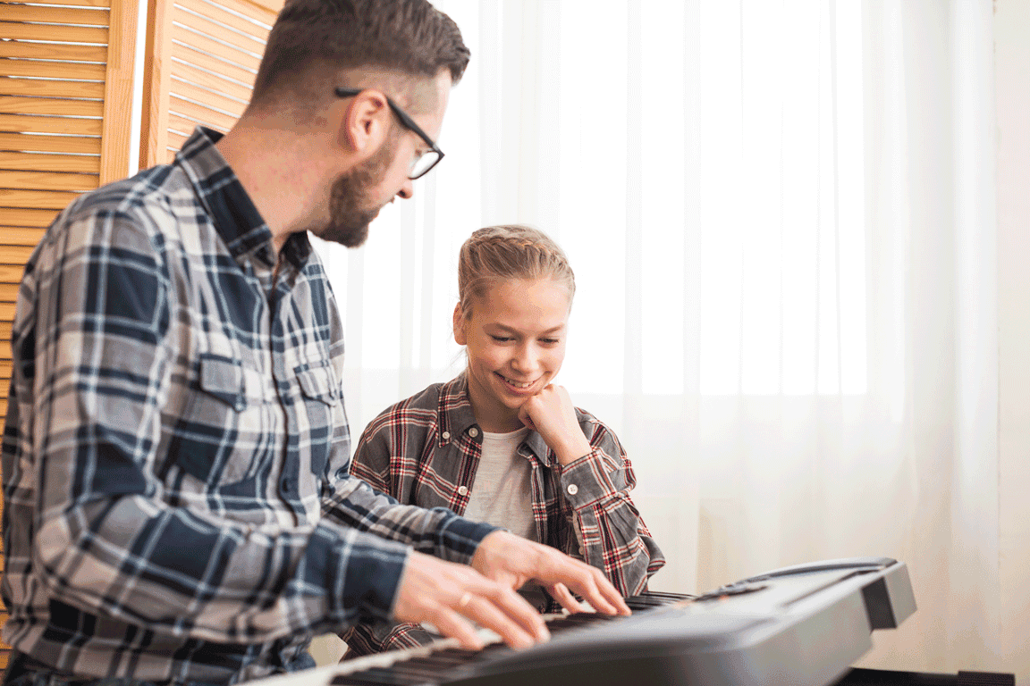 Featured image for Key to Harmony: Navigating the World of Online Piano Lessons