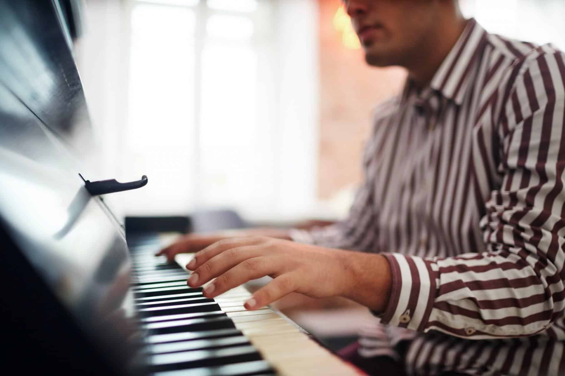 Featured image for Start Your Musical Journey with Beginners Piano Lessons at Volz Piano