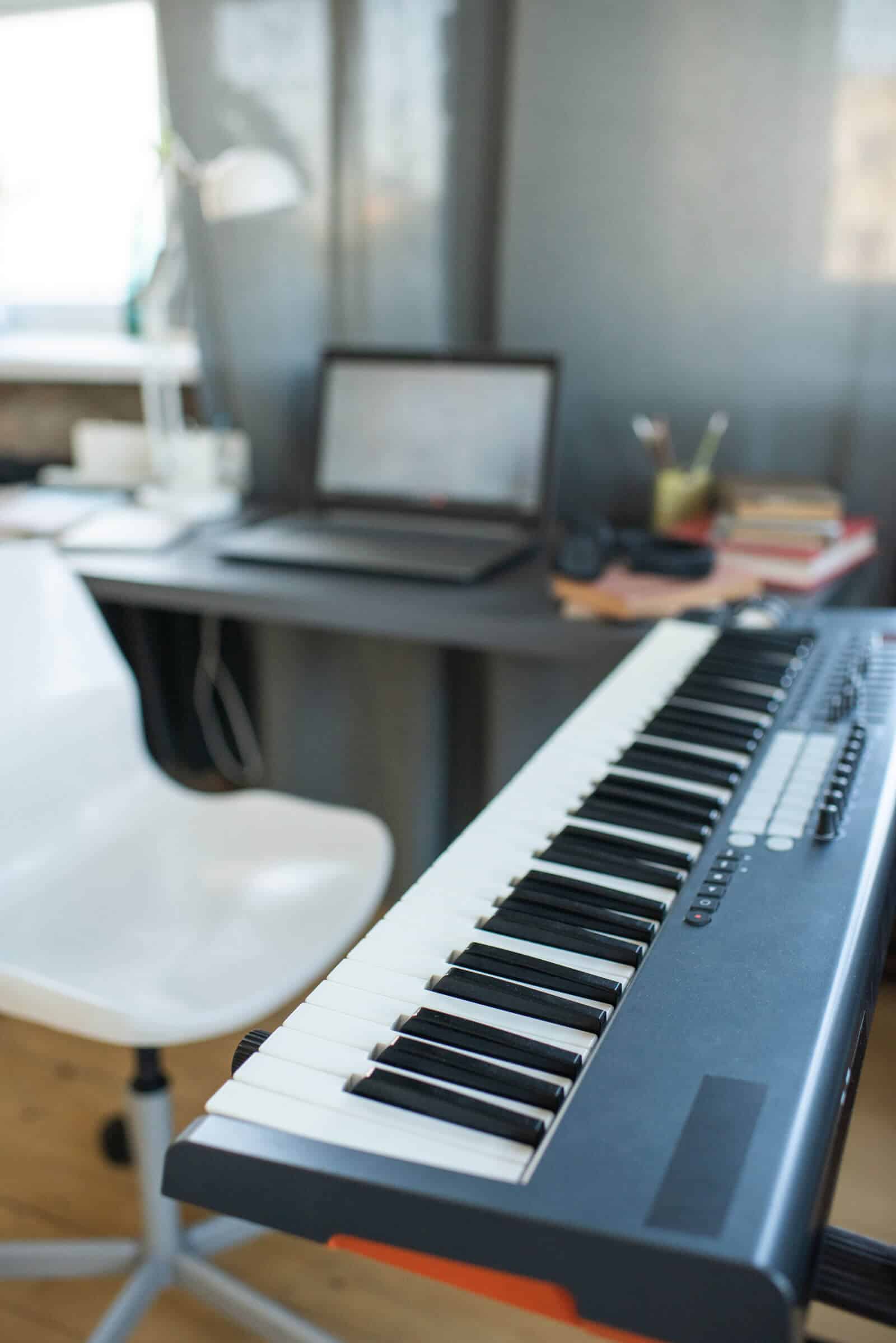 Featured image for Transform Your Home into a Music Studio with In-Home Piano Lessons in Utah
